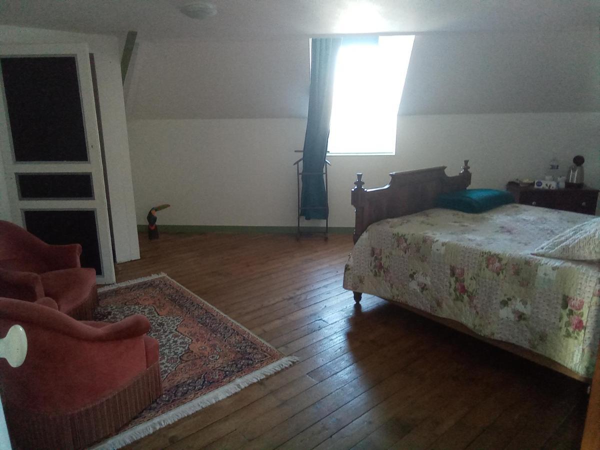 La Chambre De La Boule D 'Or Lanvallay Eksteriør bilde